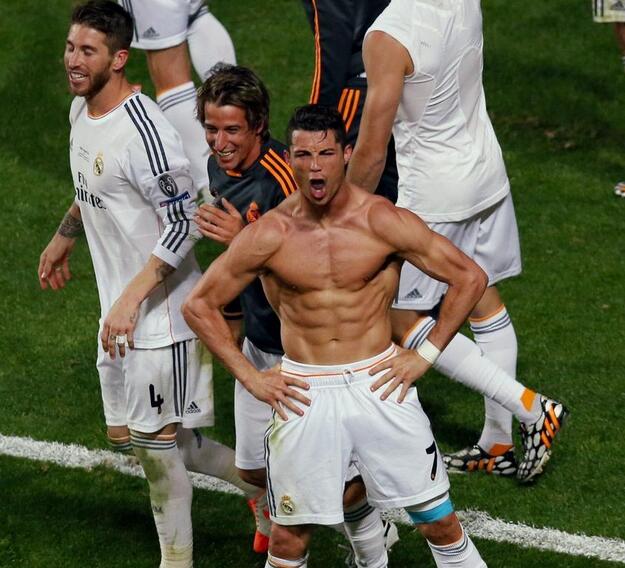 头球绝杀葡萄牙,c罗葡萄牙头球