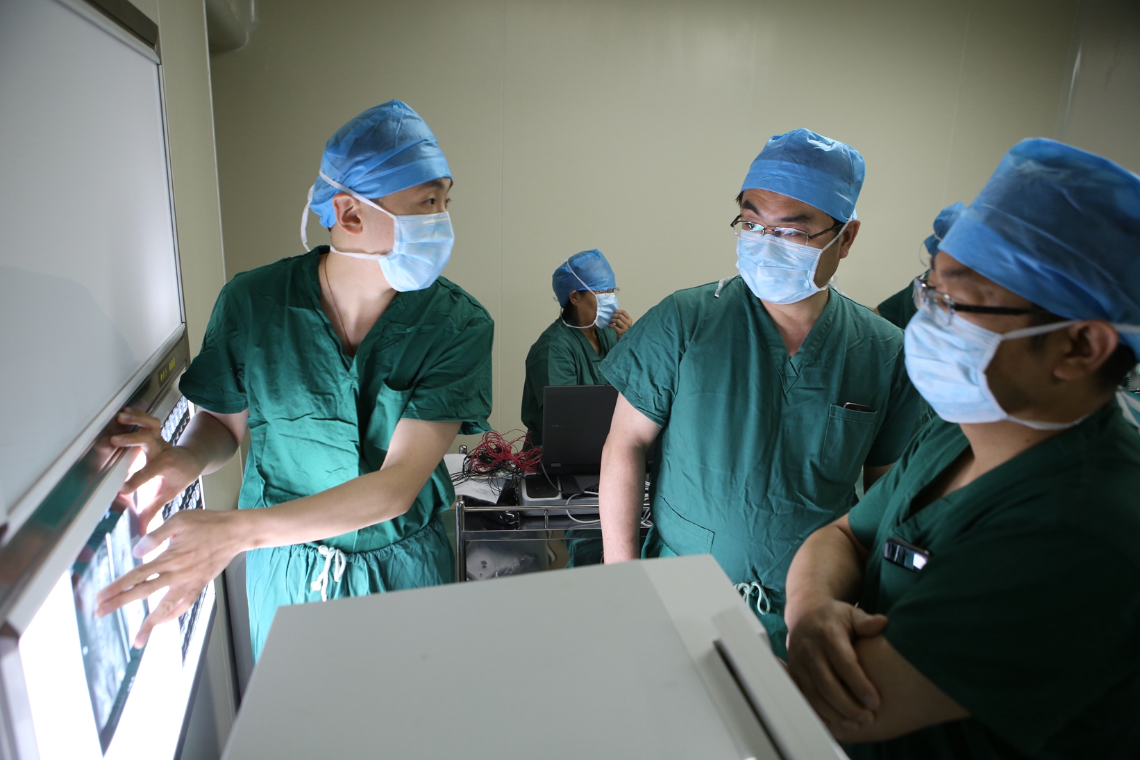 “同心路”上点滴小记——慈者温情为多难脑瘫患儿开启心门