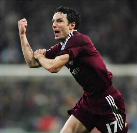 曾效力巴萨拜仁AC拿遍冠军和中超谈妥后疑加价遭拒无奈退役