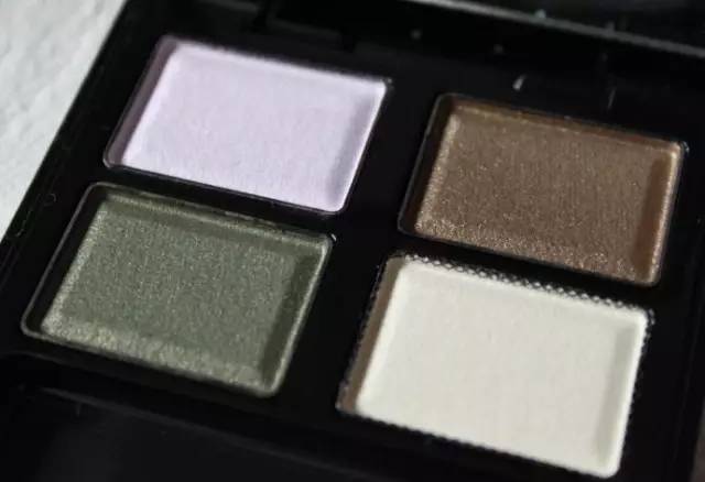 也不是非画不可，知道suqqu像银河系一样美就够了