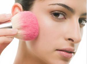 新手淡妆入门化妆品清单,新手学化妆淡妆需要哪些化妆品