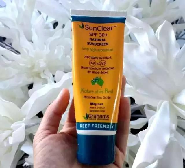 炎炎夏季女神们都是用这些降温止汗神器，涨见识了！