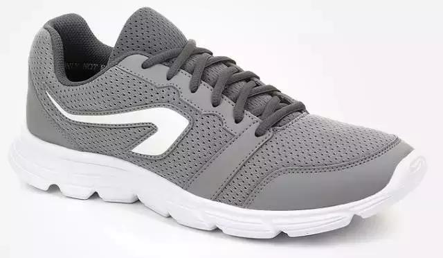 性价比超高十大跑鞋,性价比超高100多的跑鞋