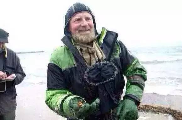 真正的蜜蜡是啥样的,蜜蜡这种东西你真的懂吗