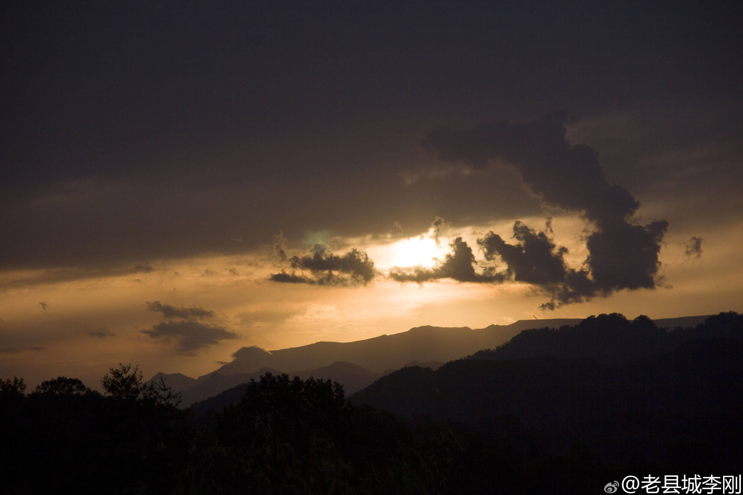 秦岭顶上的老县城,秦岭腹地的周至老县城是哪里