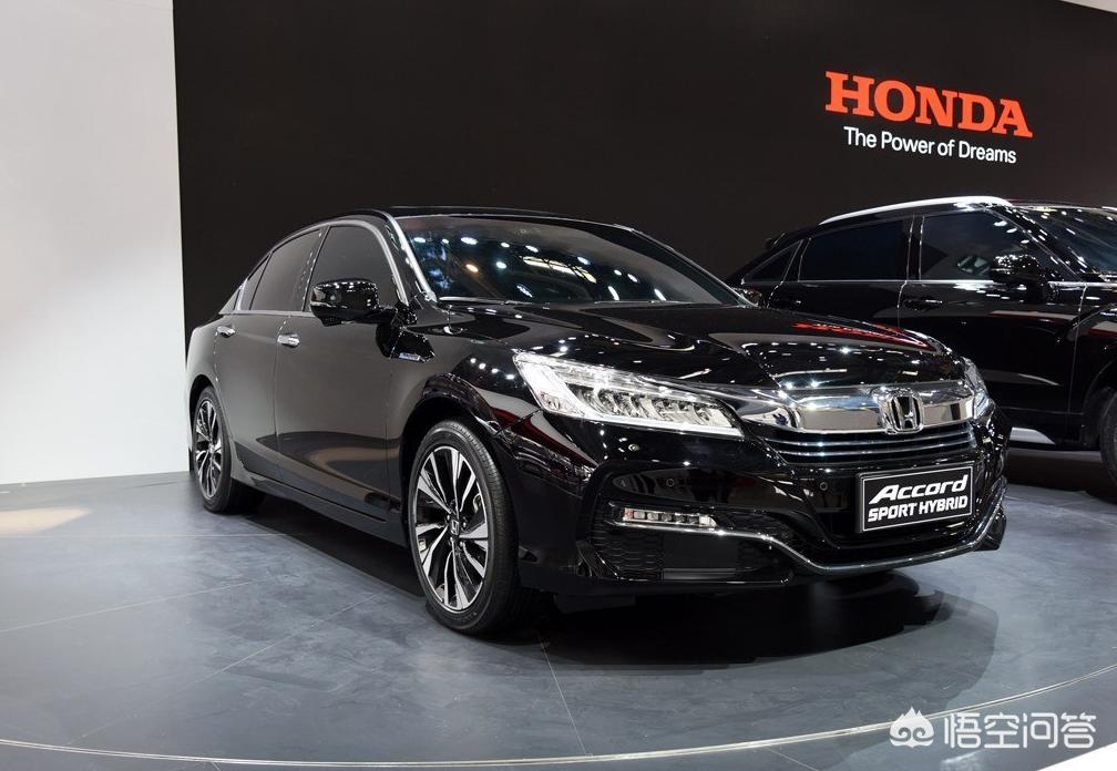 本田雅阁2015款2.0自动舒适,2022款雅阁舒适款和豪华款区别