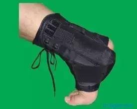 崴脚怎么治才能好得快,崴脚怎么根治