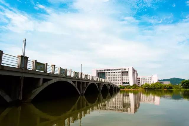 暑假别乱跑,长沙高校游玩攻略最新