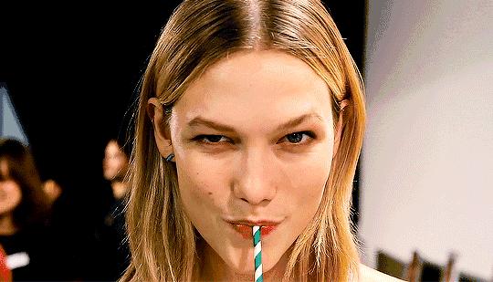 分享几个清冷感的平价彩妆,高光彩妆推荐