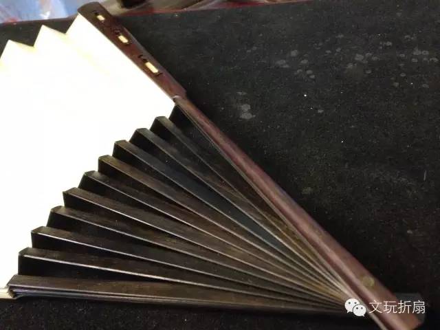 折扇规格的讲究,十寸折扇和八寸折扇的区别