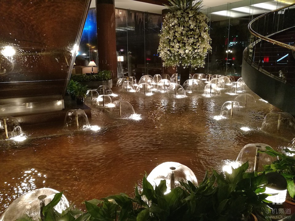 荣耀8今年值得买吗,荣耀8真机评测