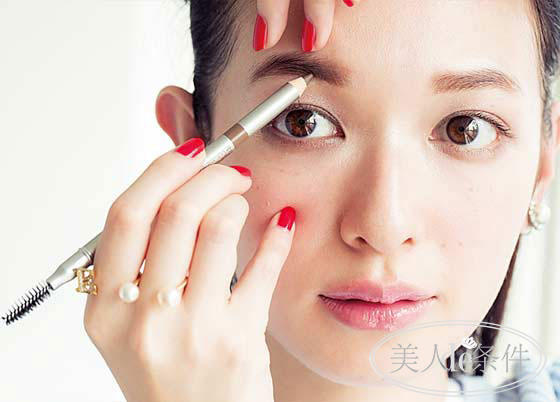 教你美｜网红眉OUT！请收下这3款个性粗眉妆！