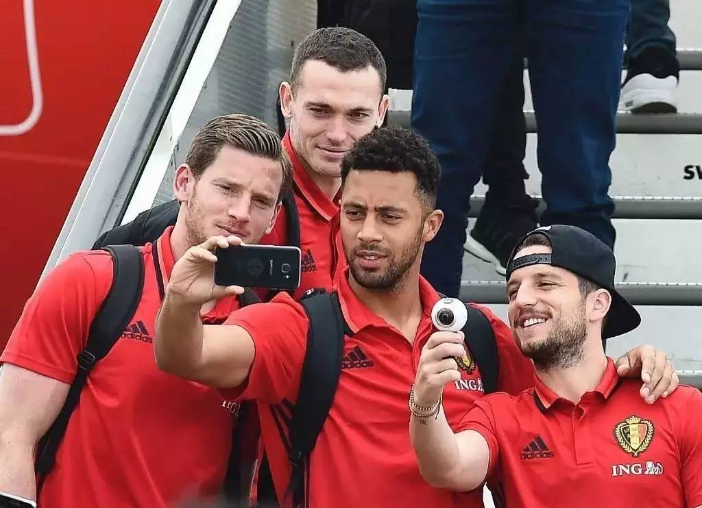 2016欧洲杯葡萄牙夺冠c罗和弗格森,2016年欧洲杯葡萄牙夺冠全过程