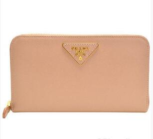 没有一个包包解决不了的问题，如果有就再买一个