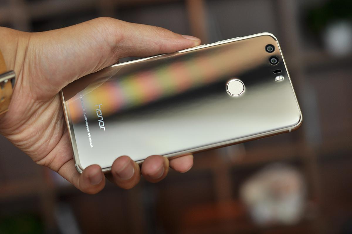 荣耀8使用和测评,荣耀8最新测评