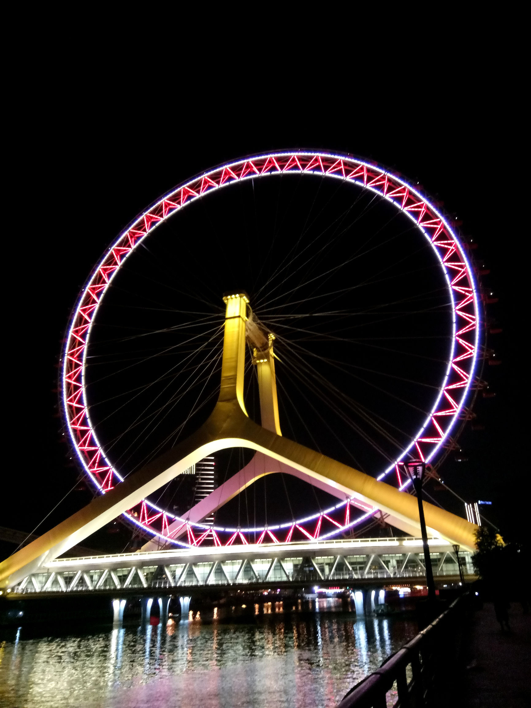 乐视手机值得买吗,乐视手机2现在值不值得购买