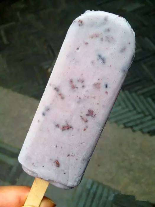 回忆童年吃的零食雪糕,吃童年回忆的雪糕