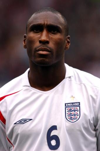 曼联中卫维迪奇和费迪南德,英超最强中后卫搭档