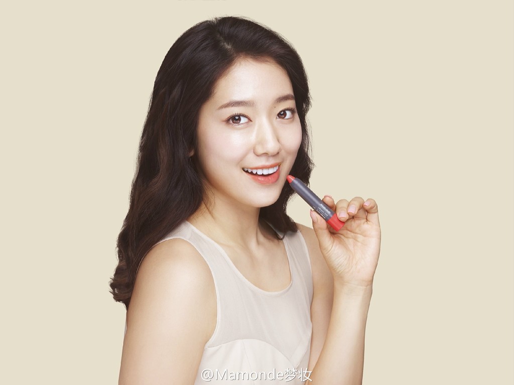 你会因为爱豆而喜欢上一只口红吗？