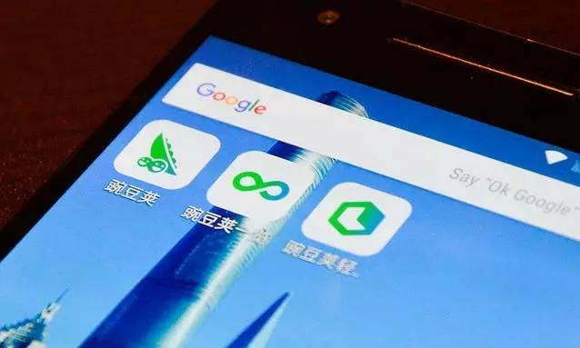 在这个老司机当道的中国互联网丛林里，小白兔终究难逃被俘的命运