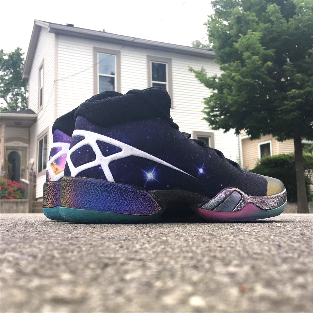 球鞋信息一览丨AJ6黄金圣衣于年底发售，AJ3真蓝复刻日期确定！