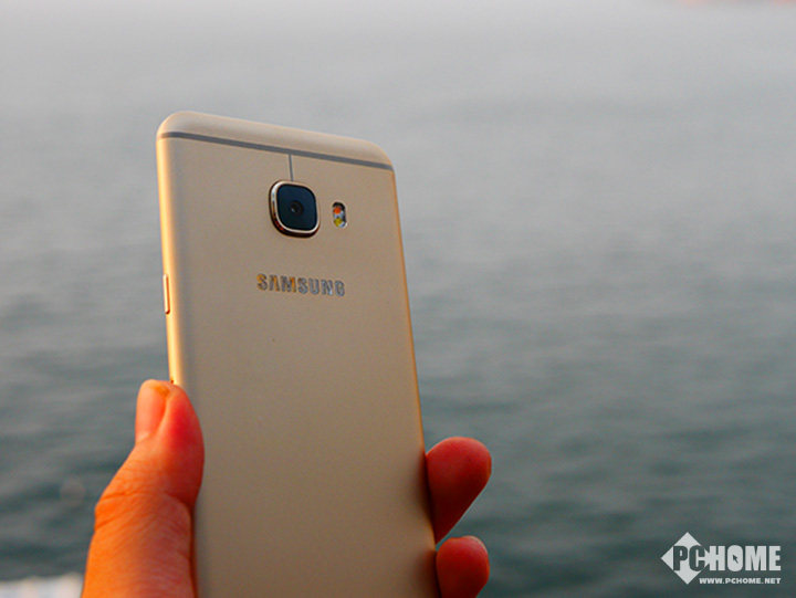 三星galaxyc55,三星galaxyc5屏幕坏了