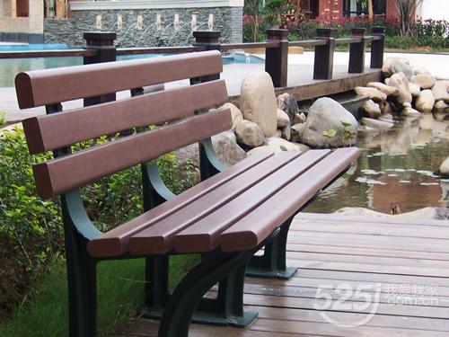 防腐木泡水的方法,能暴晒防腐木