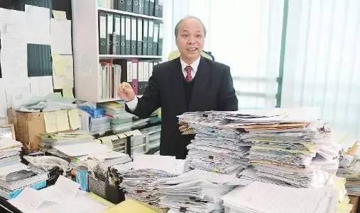 人物丨这位南海乡亲是GUCCI、NIKE的坚实后盾！敢与意大利人比时尚！