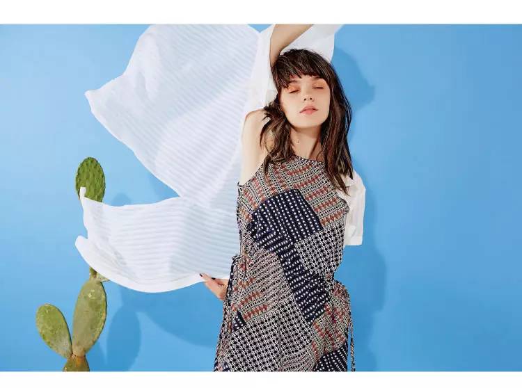 今年夏天的目标是做个帅气的踏浪少女！