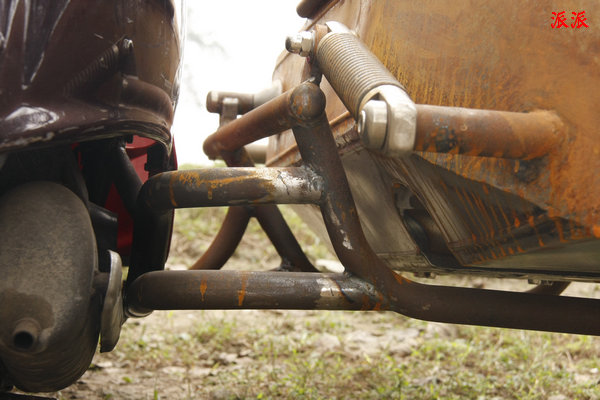 踏板自己能改挎斗吗,踏板能改越野轮吗