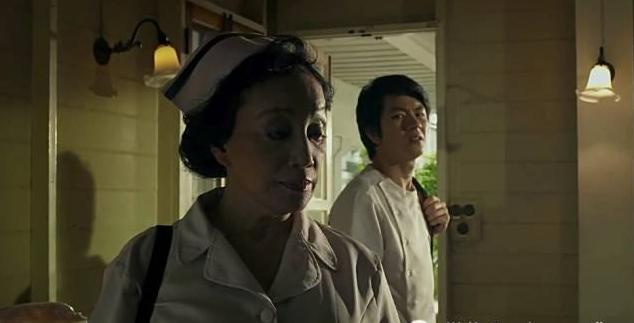 亲吻爱抚别人的新娘遭报应，这爱情来得有点重口惊悚