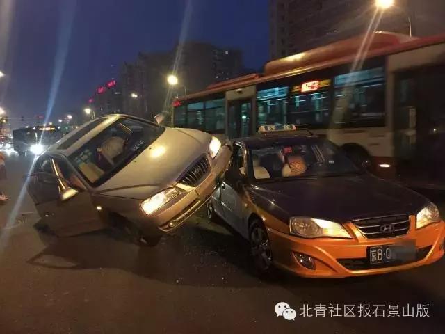 伊兰特过颠簸路面甩尾,伊兰特跑高速被追