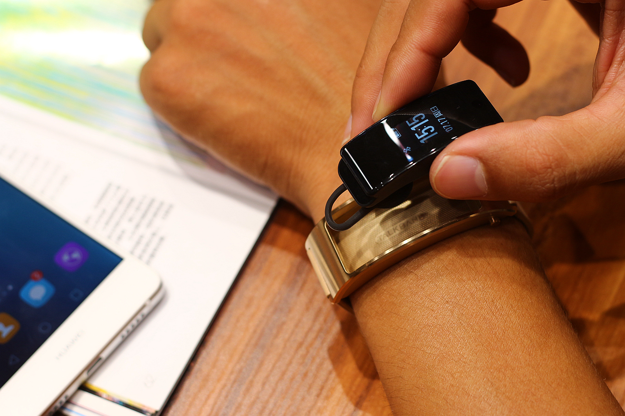 华为手环b3和b3青春版的区别,比华为手环b7更好的手环