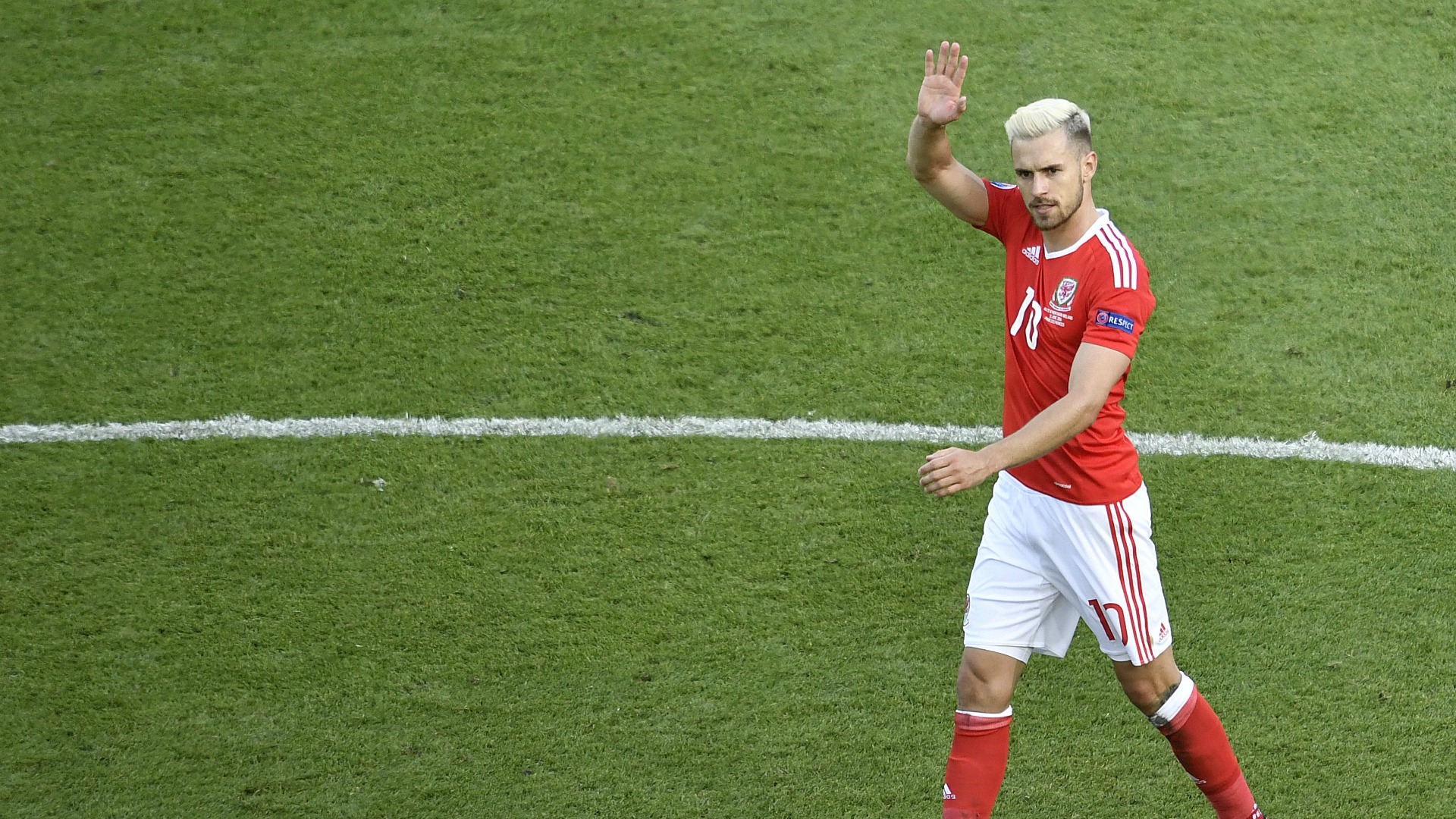 梅西无法超越的纪录,梅西唯一没处理好的是发型