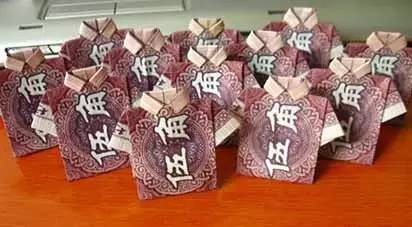 查小欣简介,查小欣爆料