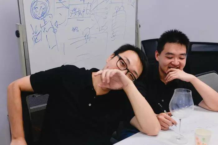 牛奶喝多出汗有奶味,牛奶喝多了出汗感觉有奶味