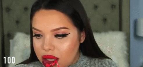 涂100层唇釉试色,涂100层口红的效果