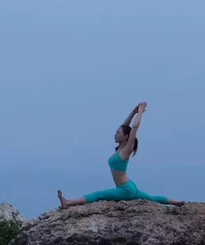 疏肝瑜伽动作视频,疏肝的瑜伽体式有哪些