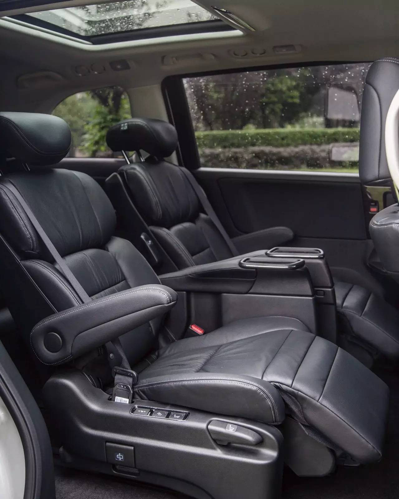 本田艾力绅2016款测评,东风本田艾力绅2024款试驾