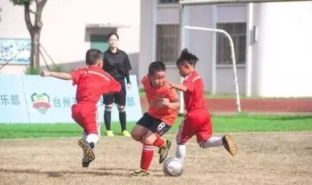浙江衢州市足球队,衢州足球队踢宁波