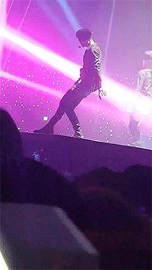 exo三巡letoutthebeast,exo三巡名场面控场完整版