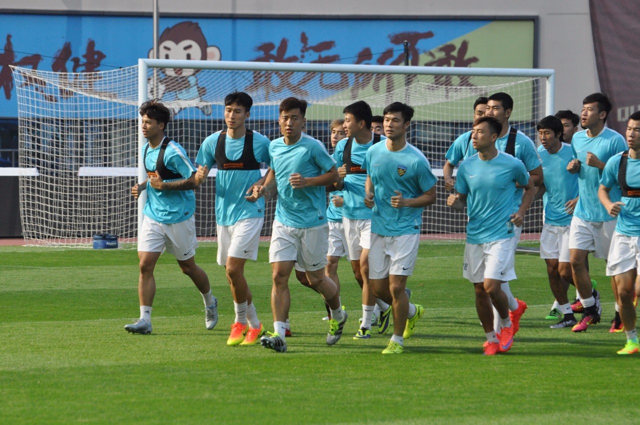 足协杯申花对鲁能,申花权健卡帅