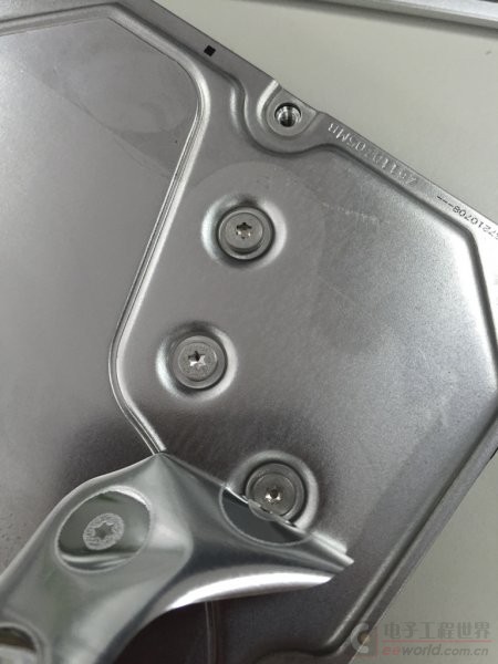 拆解希捷500g移动硬盘,希捷1tb固态硬盘拆解