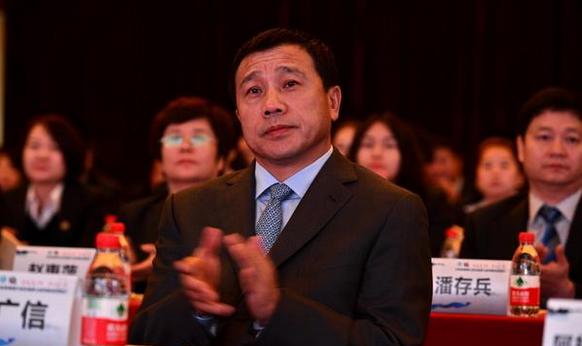 中国体育明星年薪前十名,张近东王健林谁更有钱