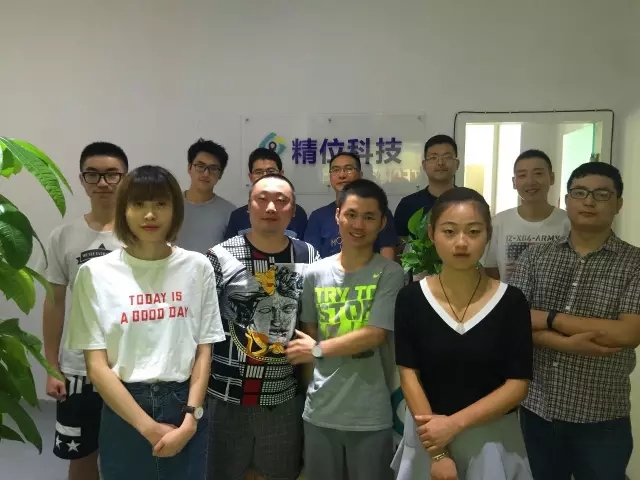 瓒崇悆棰嗗煙闃胯开杈炬柉纰惧帇鑰愬厠,闃胯开杈炬柉鏅鸿兘瓒崇悆