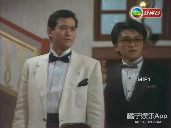 《美人鱼》主题曲听到流泪，这么多年过去世间始终星爷最好...