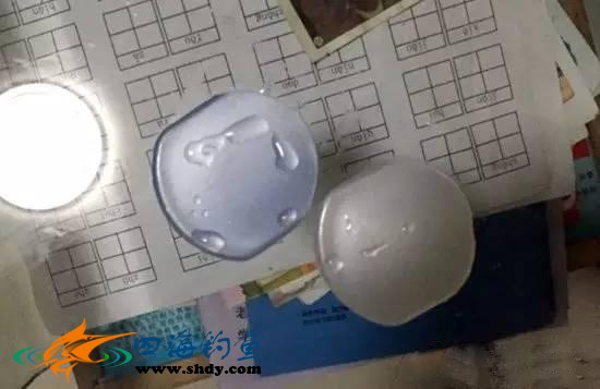 自制翻板钩饵料饼做法,翻板钩正确用法图解