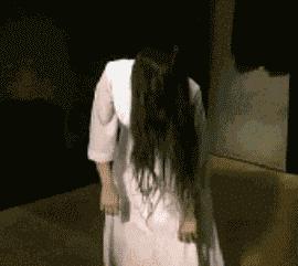 惊！原来这样洗头会令头发越来越少！附：老中医生发秘方！