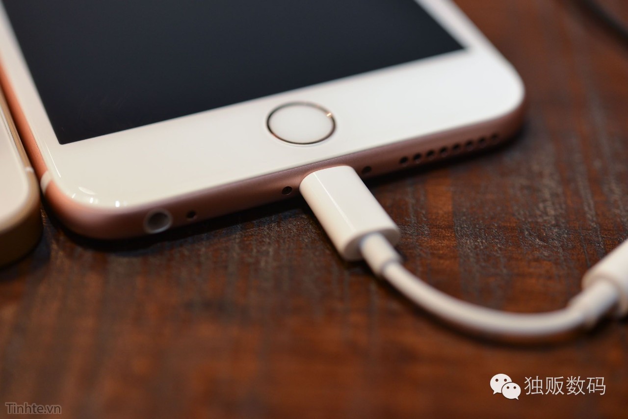 3.5毫米lightning转接头,3.5毫米耳机转lightning接口