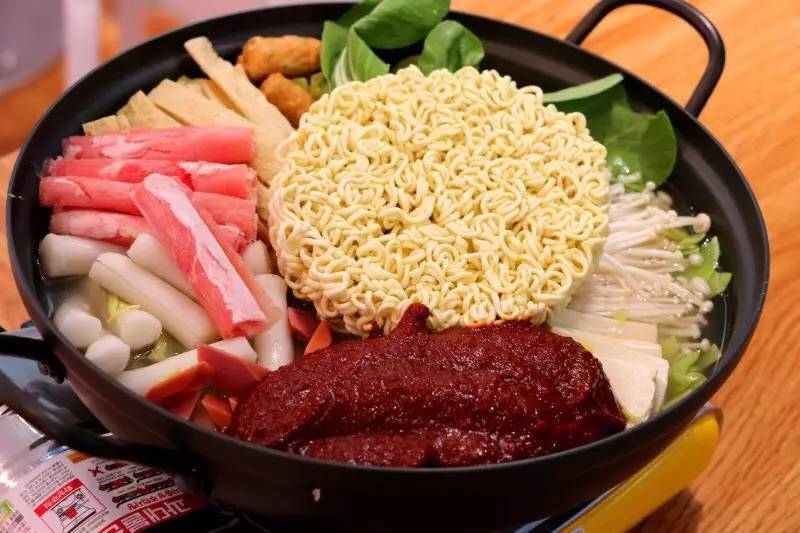 虐完临沂单身狗再虐临沂上班狗！这家店韩国料理实在太.......好吃了！